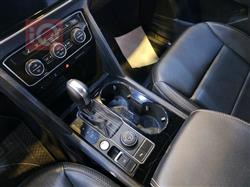 ڤۆڵکسواگن ئەتڵەس کرۆس سپۆرت